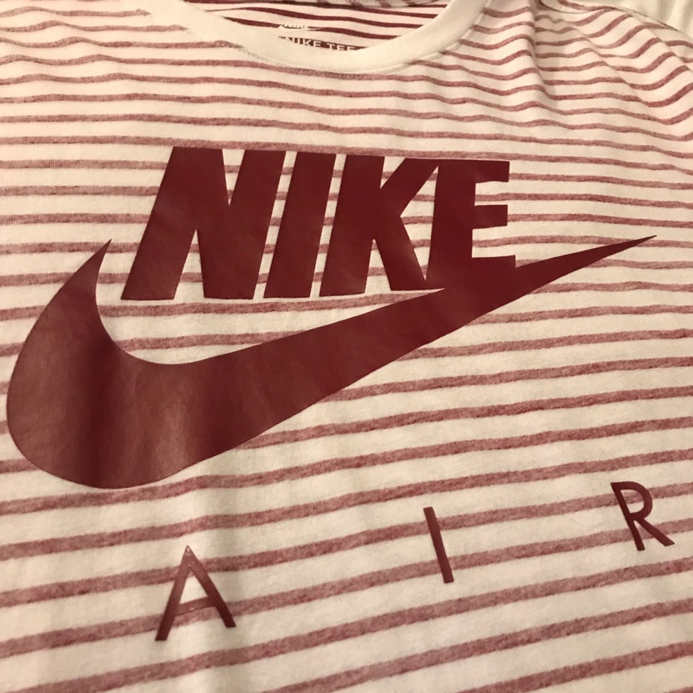 Nike Sportswear Tee